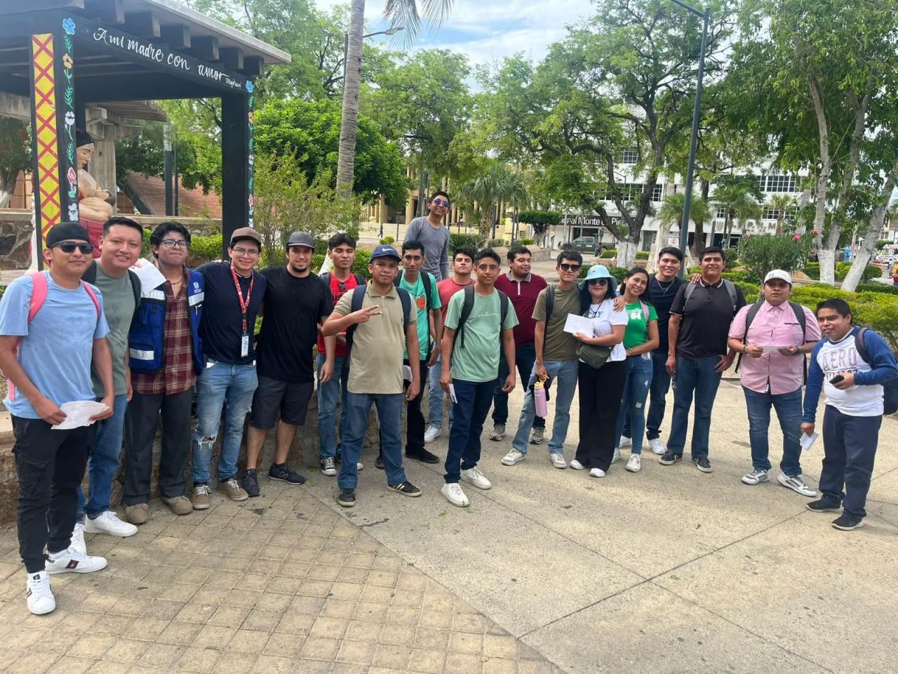 Mapeo colaborativo de transporte publico en Puerto Escondido y Salina Cruz, Oaxaca, México