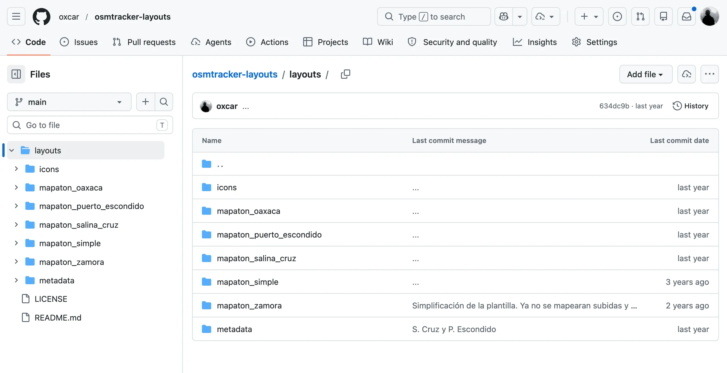 En la carpeta layouts es donde están las diferentes disposiciones de botones